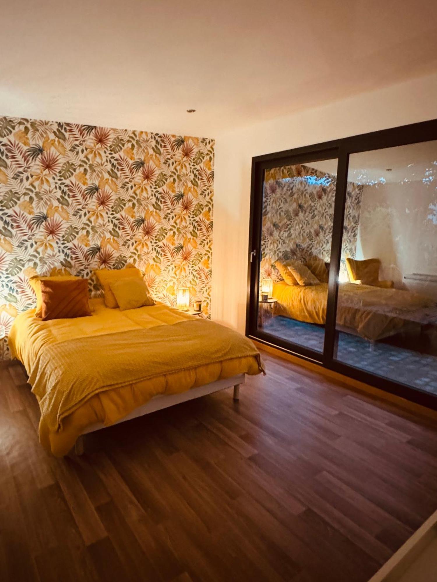 Le Chant De La Riviere Holiday home *